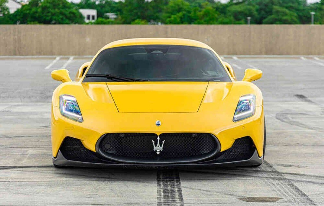 Maserati MC20 | Ivan Exotics Car Rental