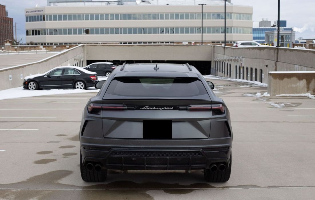 Lamborghini Urus | Ivan Exotics Car Rentals