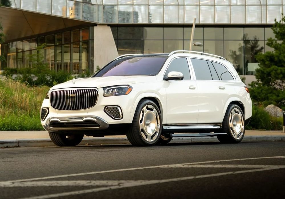 Maybach GLS600 | Ivan Exotics Car Rentals