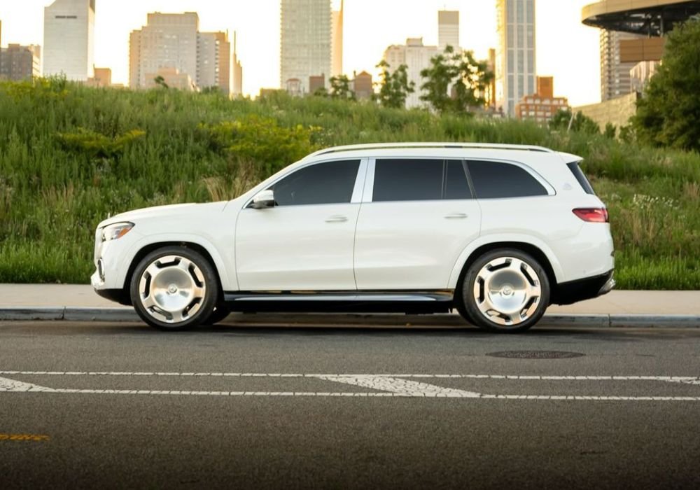 Maybach GLS600 | Ivan Exotics Car Rentals