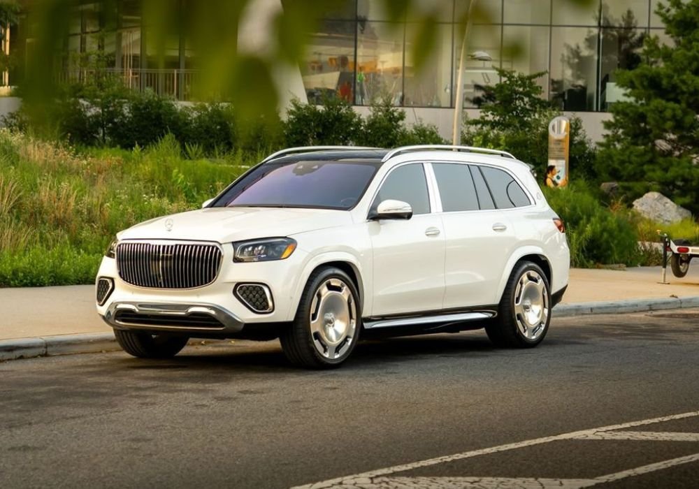 Maybach GLS600 | Ivan Exotics Car Rentals